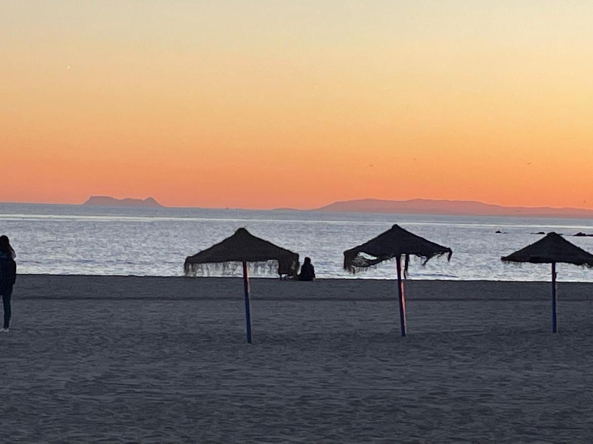 Luxury 3 Bedroom Apartment 300M From The Beach Fuengirola Exterior foto
